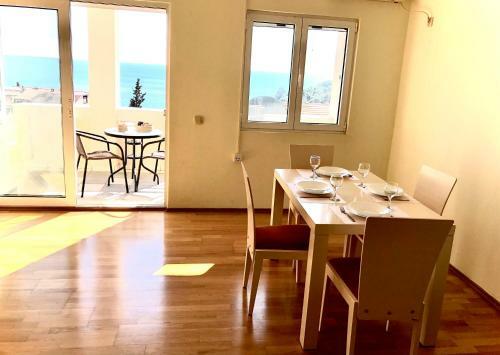 Petrovac Holiday Apartments 2