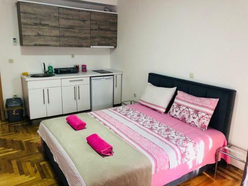 Front Beach Exclusive Apartments