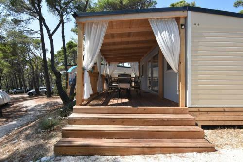 Mobile Homes Sara - Camping Ba?ko Polje , Adriatic , Dalmatia