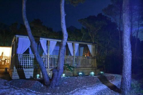 Mobile Homes Sara - Camping Ba?ko Polje , Adriatic , Dalmatia