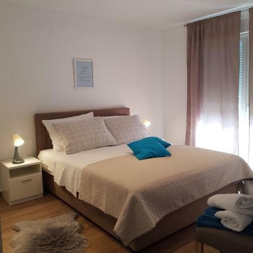Apartmanska Ku?a Sa Bazenom - Ba?ka Voda