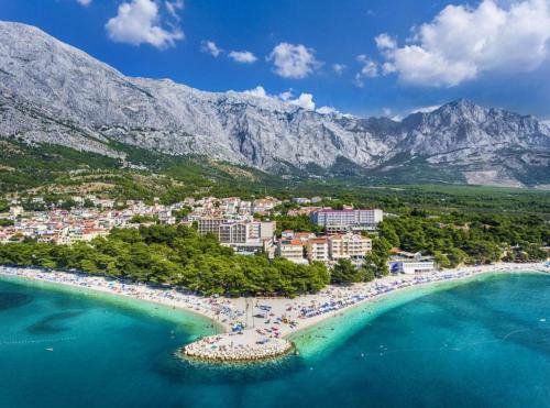 Apartmanska Ku?a Sa Bazenom - Ba?ka Voda