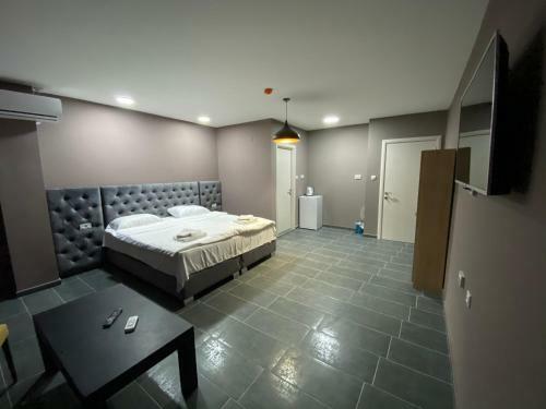 Hotel Fama