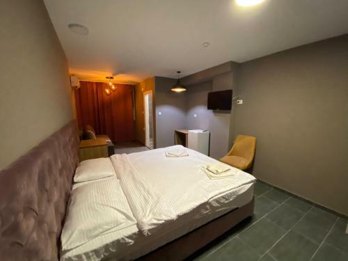 Hotel Fama
