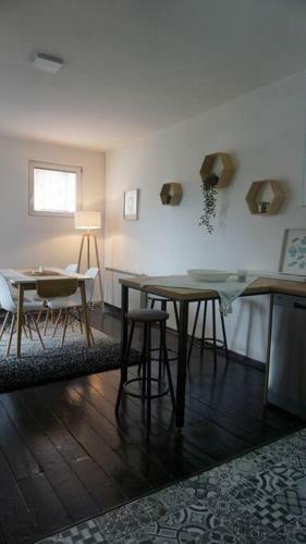 Spacious 1br Apartment In The City Center