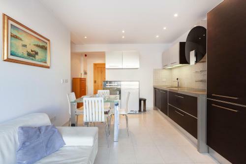 Apartamento P3016 - Portomaso - 1 Bedroom Prime Location