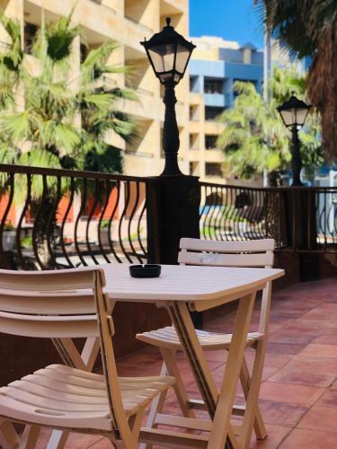 Hostal Napoli Suites