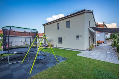 Tarari Luxury Apartment