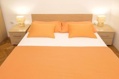 Apartments Mare
