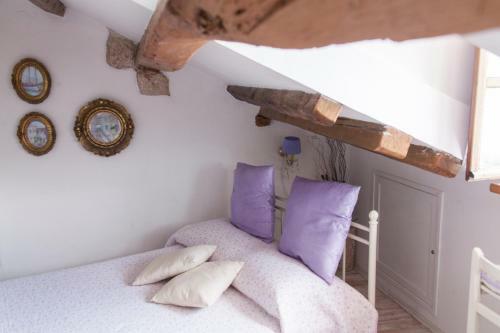 Hostal Apartments Authentic Baska