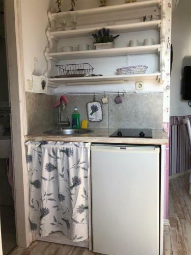 Hostal Apartments Authentic Baska