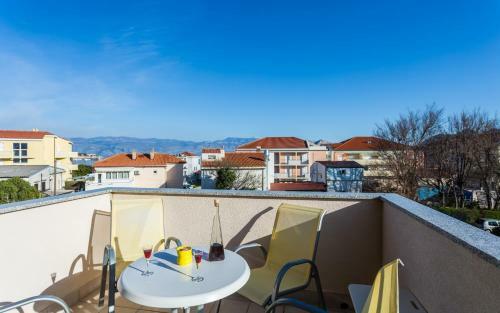 Apartamentos Tinka
