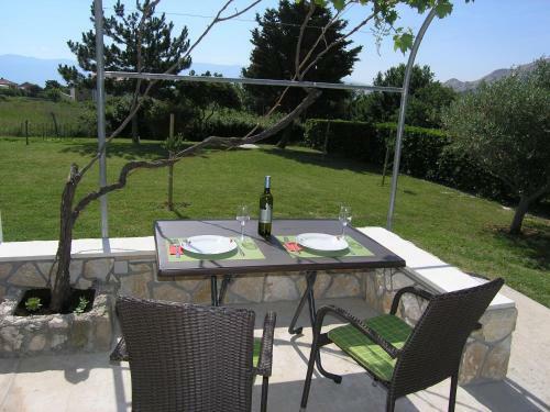 Apartments Gordana Baska For Relaxing Holidays