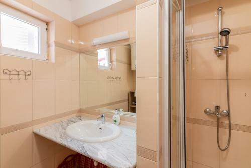 Apartment Mimoza 5, Baska, Krk