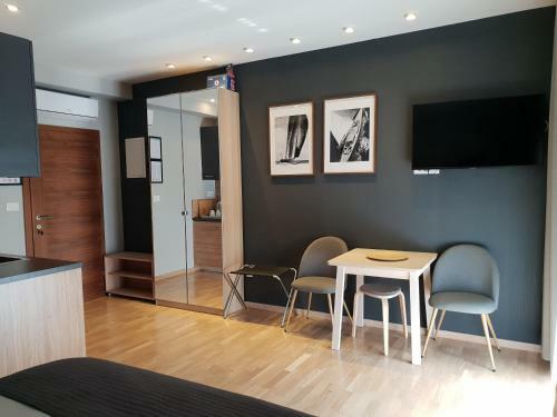 Apartmani Kameno Sidro