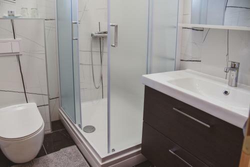Apartmani Kameno Sidro