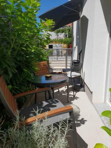 Apartmani Kameno Sidro