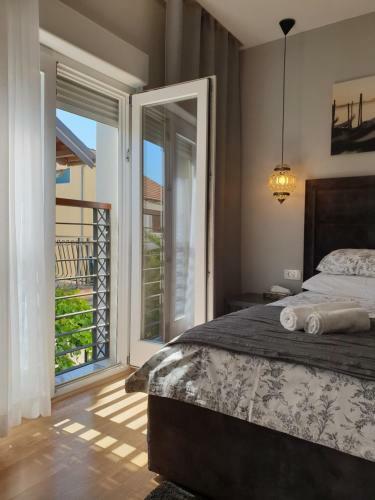 Apartmani Kameno Sidro