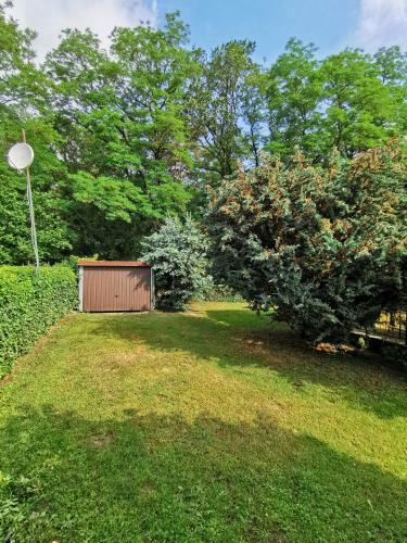 Bungalow Am See
