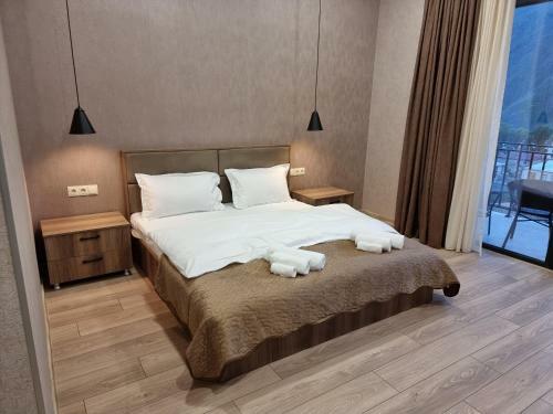 Hotel Sweet Night