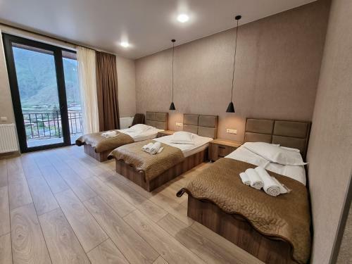 Hotel Sweet Night