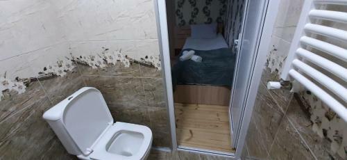 Hostal Hotel Garbani