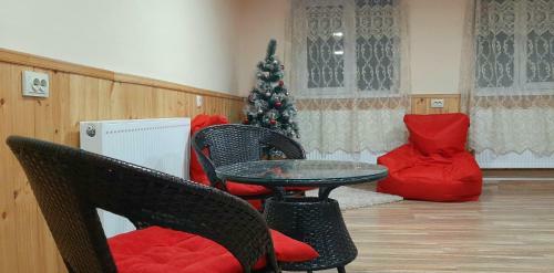 Hostal Hotel Garbani