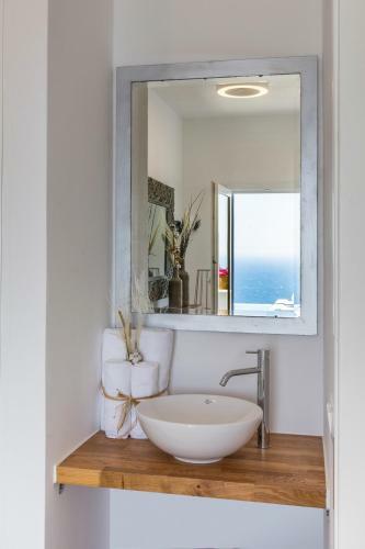 Villa Semeli Syros By Divine Property Sa