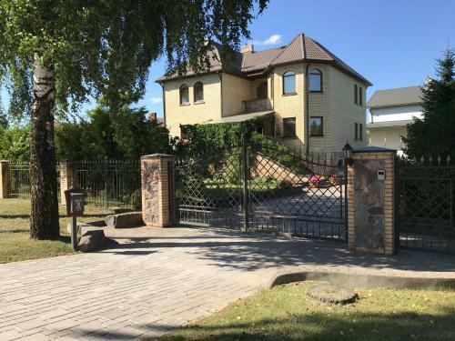 Bed & Breakfast Spacious Rooms In Peaceful Jelgava Area