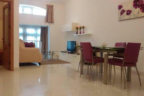 Luxurious Furnished Apartment In Sliema