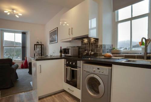 Top Of The Bank Apartment