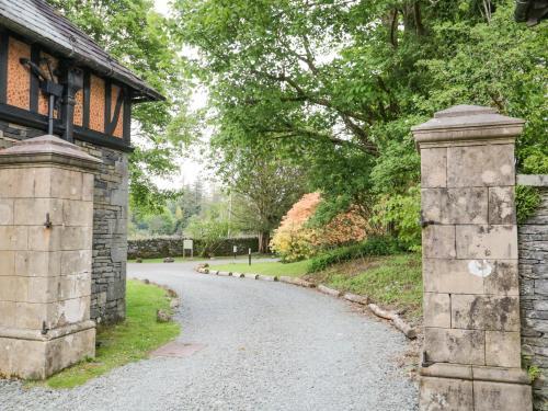 Coach House 1 - Pullwood Bay