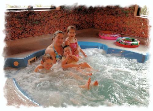 Lodge Blelham Tarn (log Cabin)
