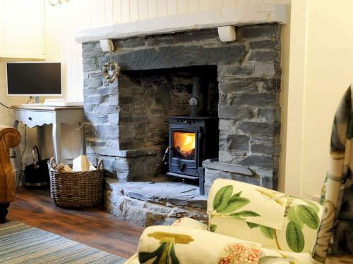 Pass The Keys Cosy 2 Bed, 2 Bath In Rural Lake District