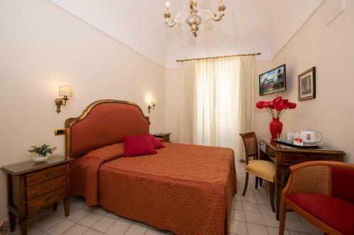 Hostal Residenza Del Duca Rooms & Apartments