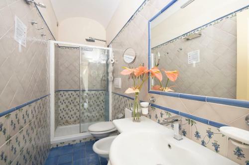 Hostal Residenza Del Duca Rooms & Apartments