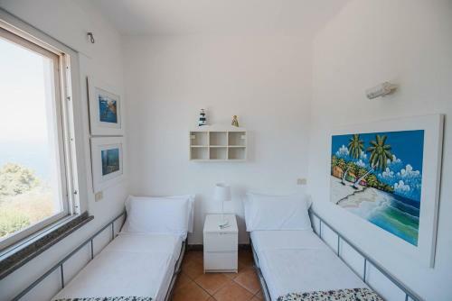 Villa La Rosinella - Exclusive Views & Location