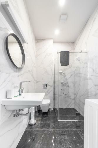 Apartamento New Comfortable 2 Bedroom Cottage W/big Terrace