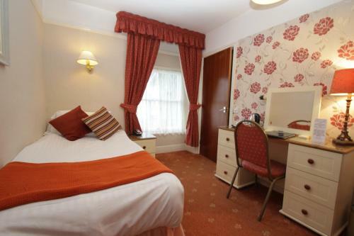 The Lion Hotel