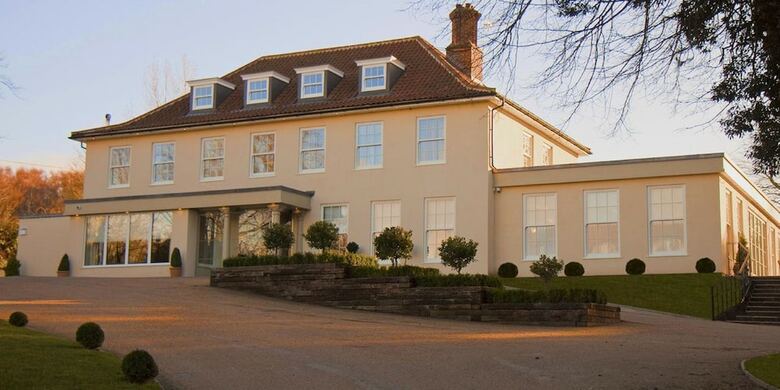 The Pheasant Hotel