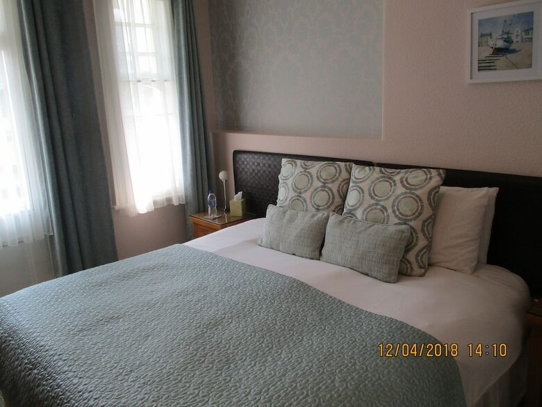 Hostal Hotel Peppers