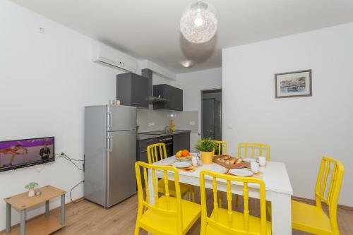 Apartment Dome