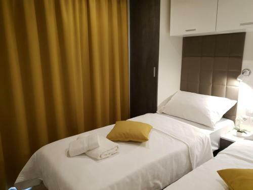 Dalmaris Camp - Prestige Mobile Homes Biograd Na Moru