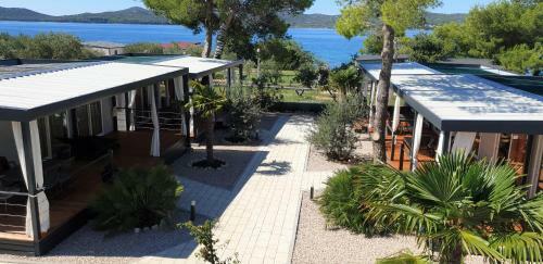 Dalmaris Camp - Prestige Mobile Homes Biograd Na Moru