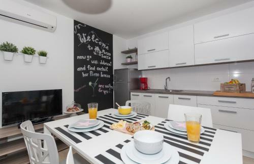 Apartmani Pocco Locco