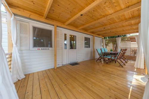 Mobile Homes Crystal Camp Soline