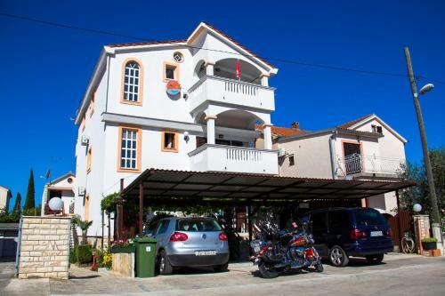 Apartment Zara