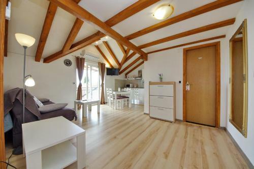 Apartmani Budan