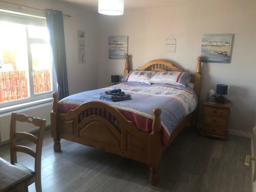 Moneydarragh Cottage With Uninterrupted Mountain And Sea Views
