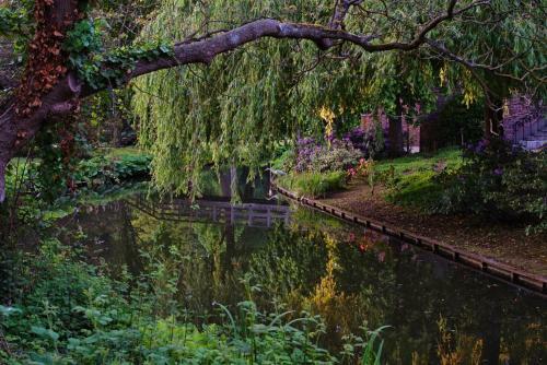 Bed & Breakfast Het Knechthuys